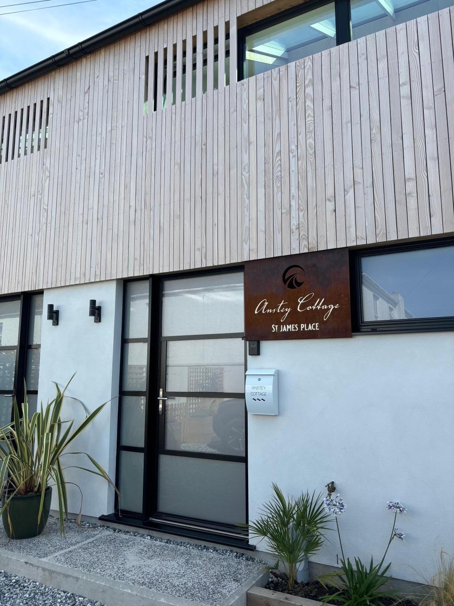 Coastal Retreat, - Anstey Holiday home Torquay